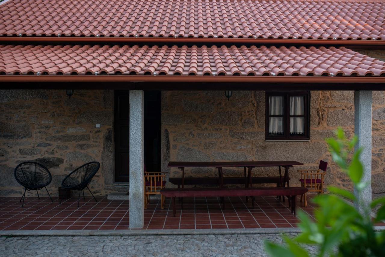Quinta De Vila Nova - Agroturismo Monção Exterior foto