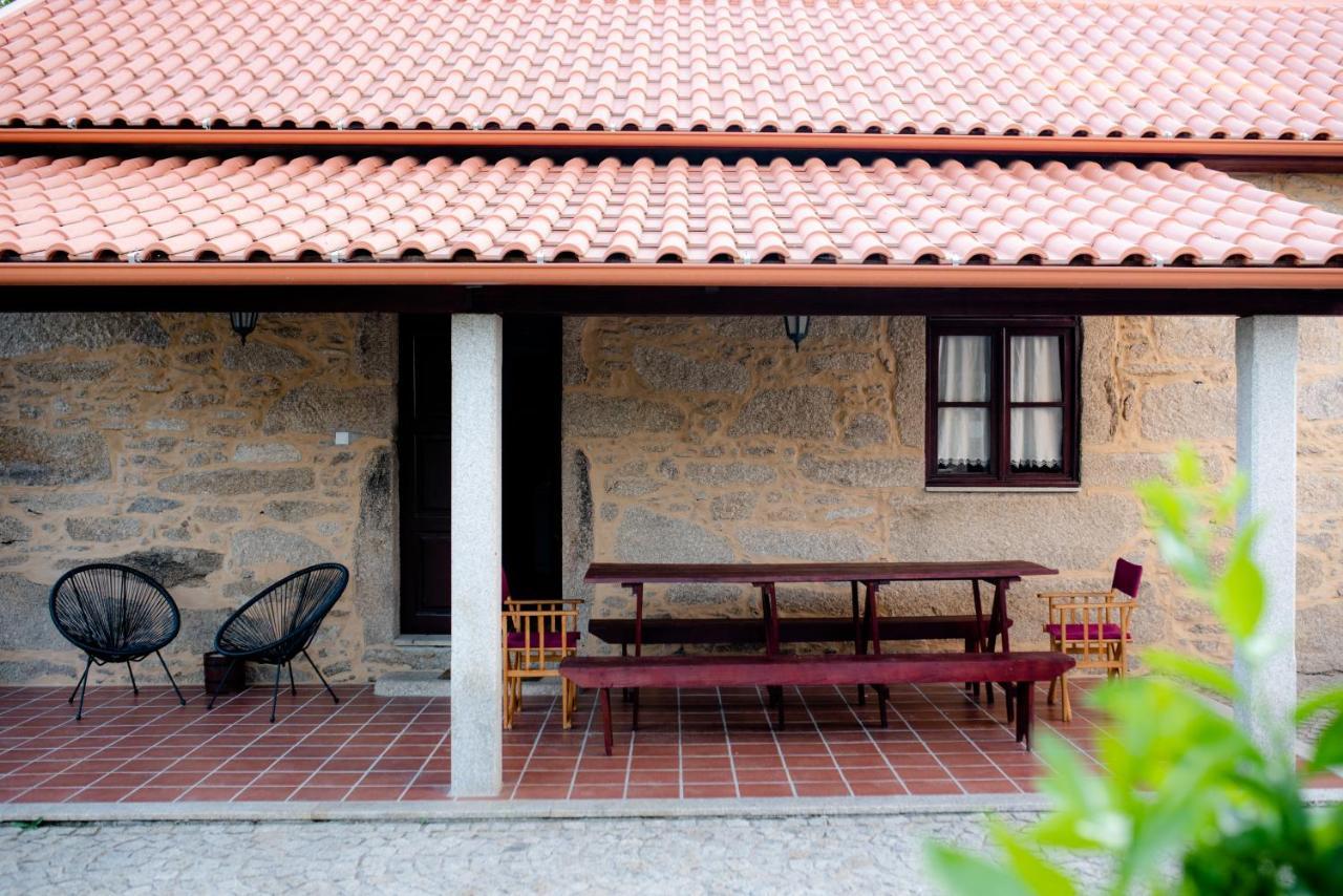 Quinta De Vila Nova - Agroturismo Monção Exterior foto
